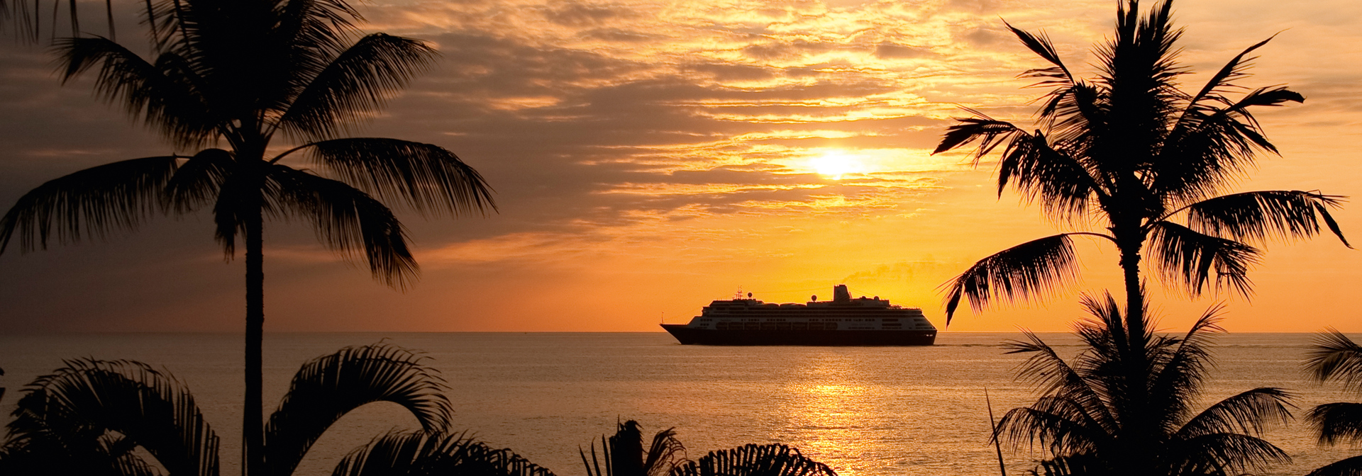 royal caribbean_skib_udvendigt_solnedgang_01