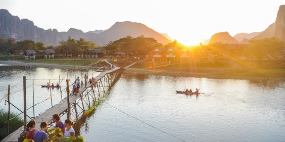 laos - vang vieng_kajak_01