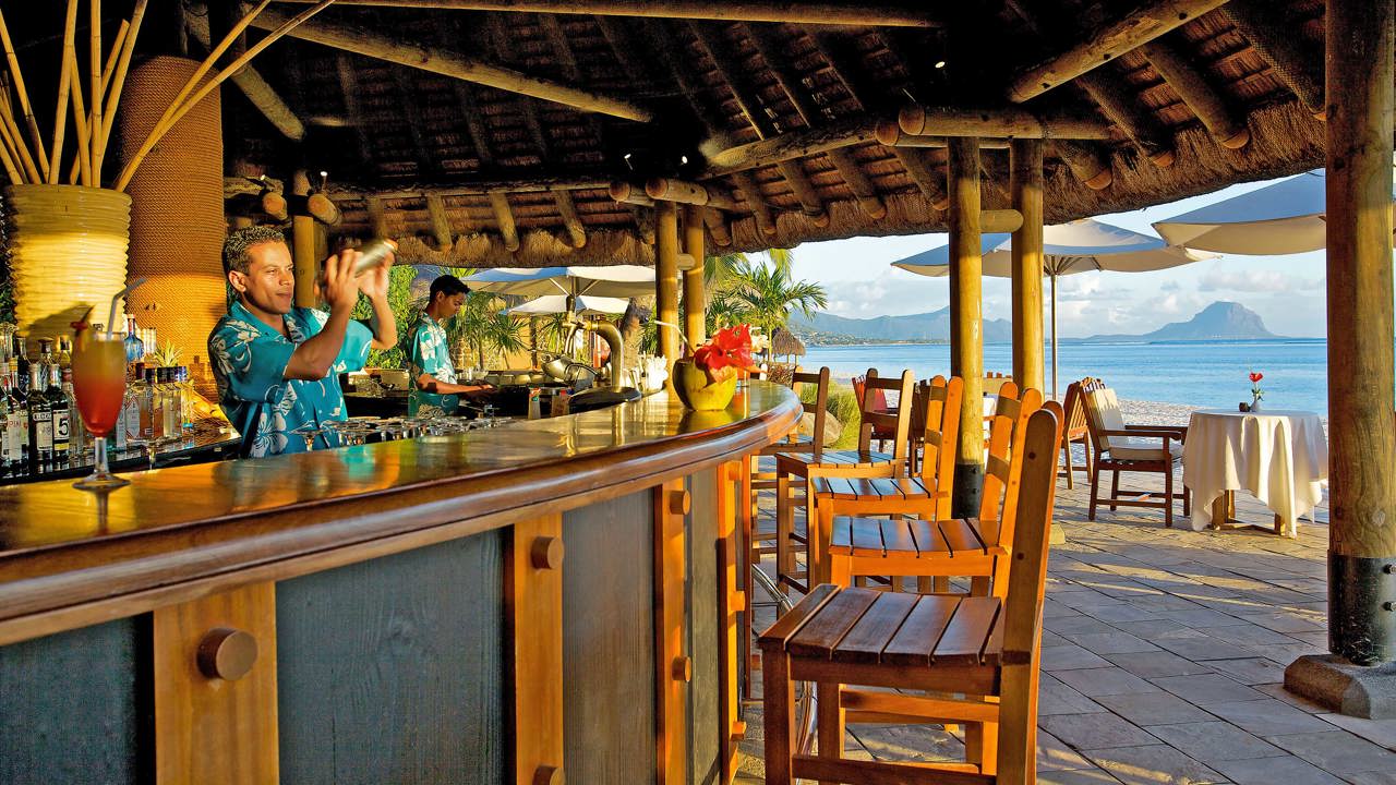 Beach Bar La Pirogue