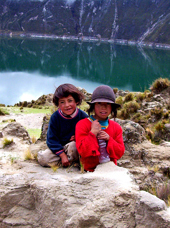 ecuador_quilotoa_barn_01_hf