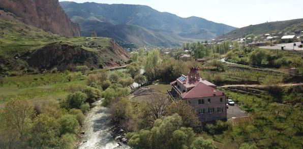 areni_lodge_02