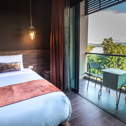 Chiang Khong Teak Garden Riverfront Hotel Room 01