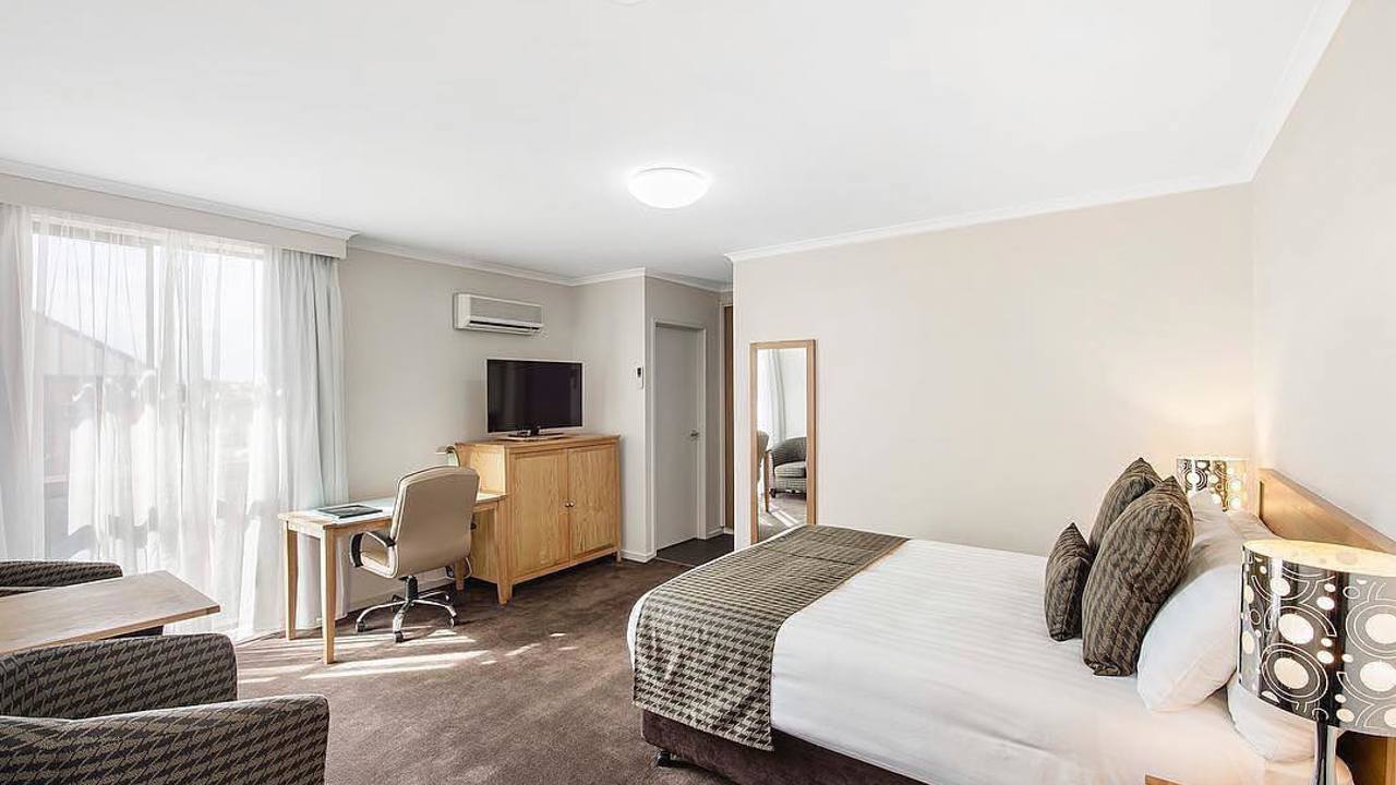 Mid City Motel Warrnambool3