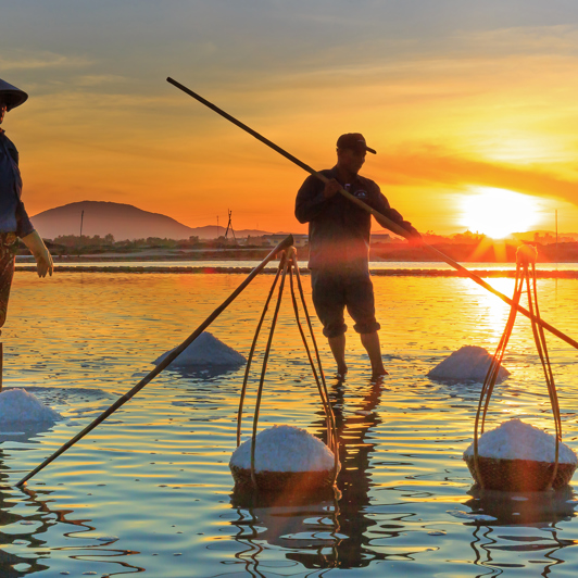 vietnam - nha trang_fiskere_salt_01