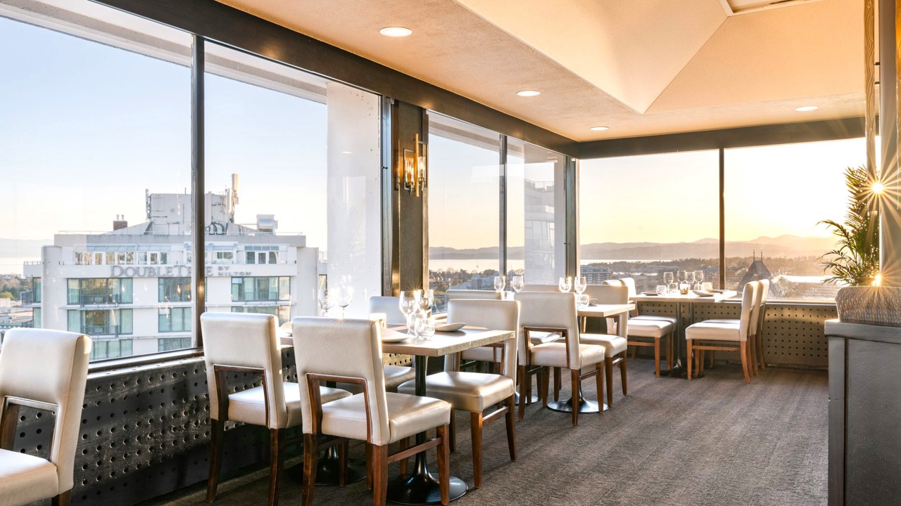 Chateau Victoria Hotel Suites Restaurant 02