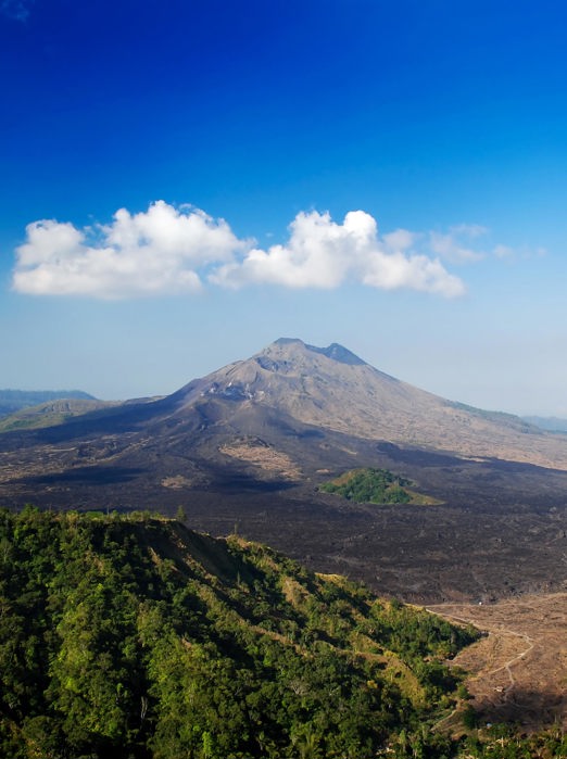 bali - bali_vulkan_01