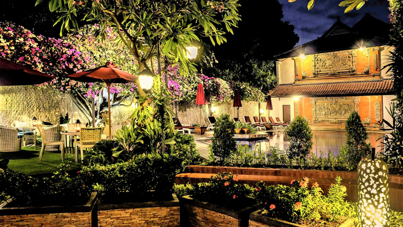 The Ari Putri Hotel Garden Pool View Night