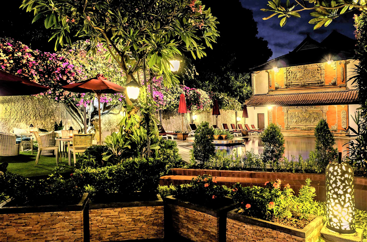The Ari Putri Hotel Garden Pool View Night