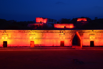 mexico - Uxmal_lysshow_03