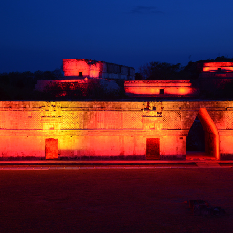 mexico - Uxmal_lysshow_03