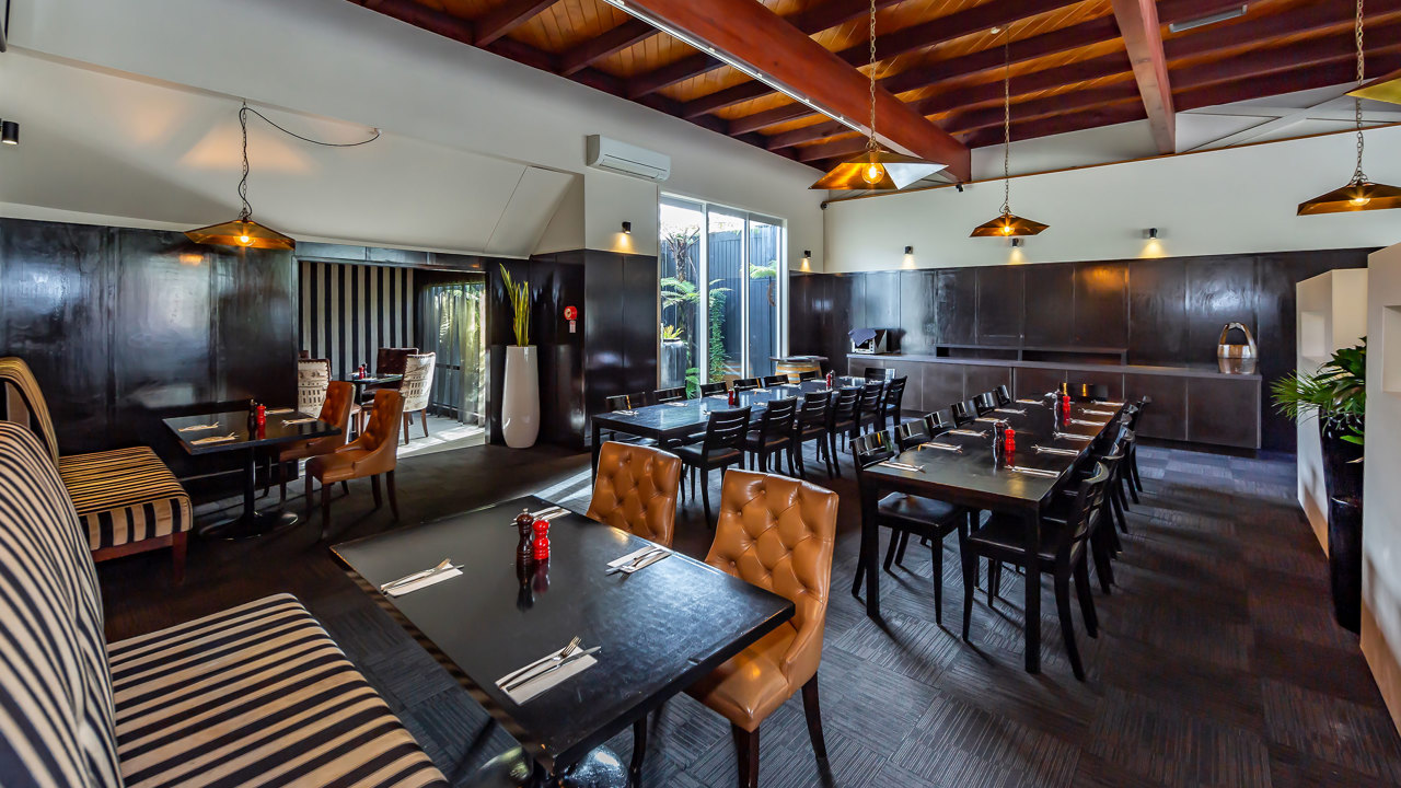 Restaurant2