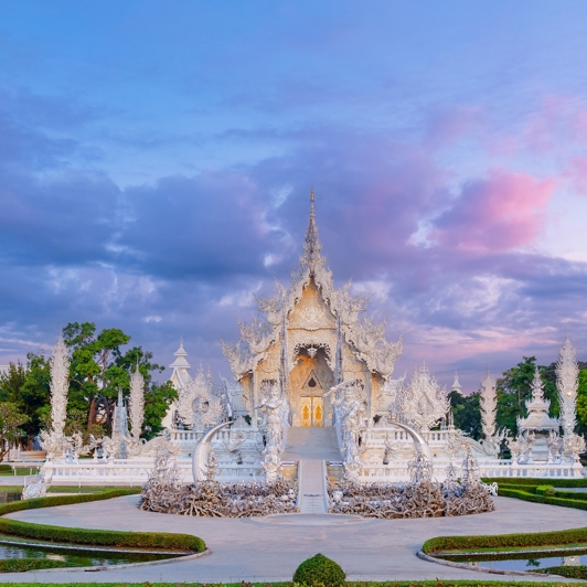 Wat Rong Khun Udefra