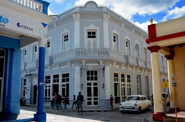 cuba - hotel saratoga holguin_facade_01