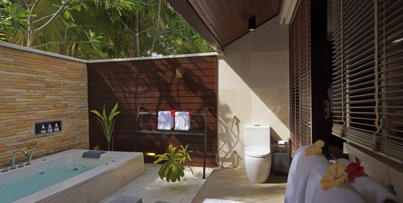 lily beach resort_lagoon villa_01