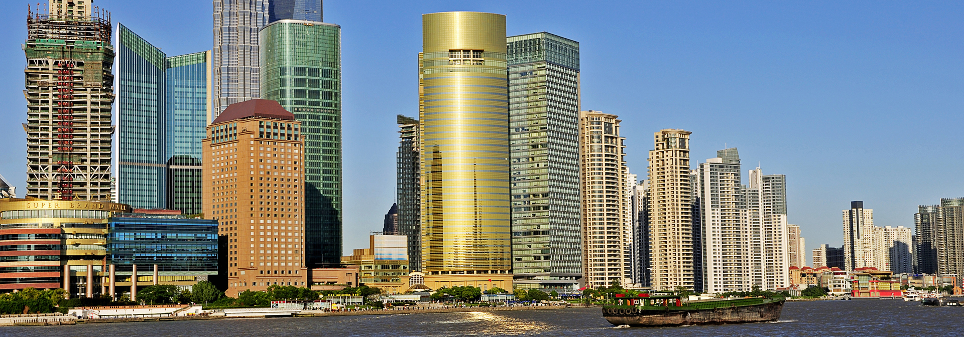 kina - shanghai_skyline_01