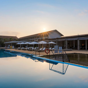 Amaya Beach Pool