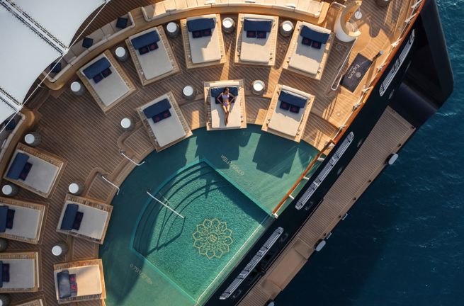 Explora Journeys Pool 1 X7624 1