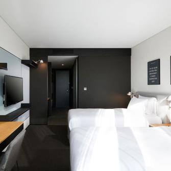 Glad Mapo Hotel Deluxe Twin Room