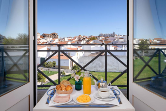 The Mar De Ar Muralhas Hotel Room4