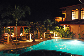 bali - lovina - villa rumah cantik_pool_02
