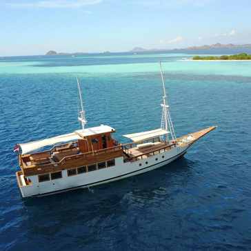 bali - flores_lubuan bajo_baad_01