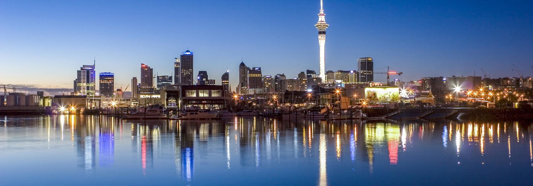 new zealand - auckland_skyline_03