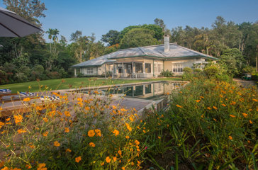 Bungalow (1)