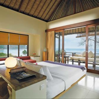 Ocean View Room2