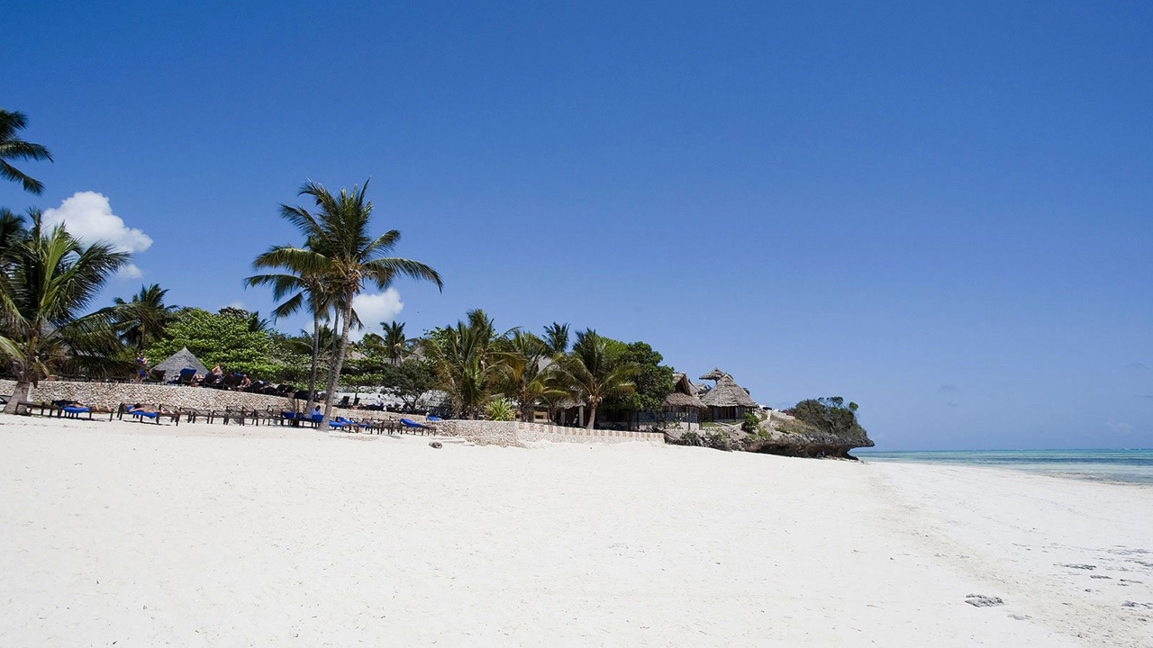 karafuu resort_strand_02