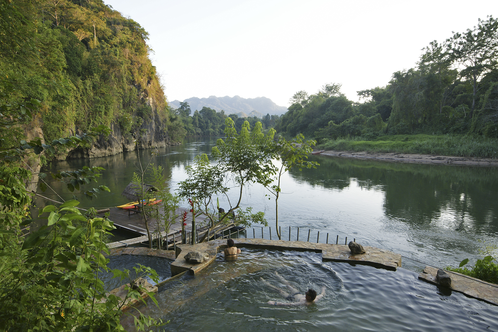 thailand - hintok river camp_pool_01