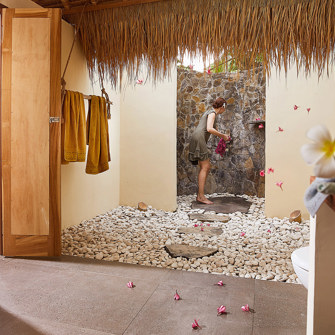 bali - pearl beach resort_beach villa shower