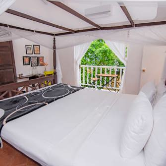 Balcony Superior