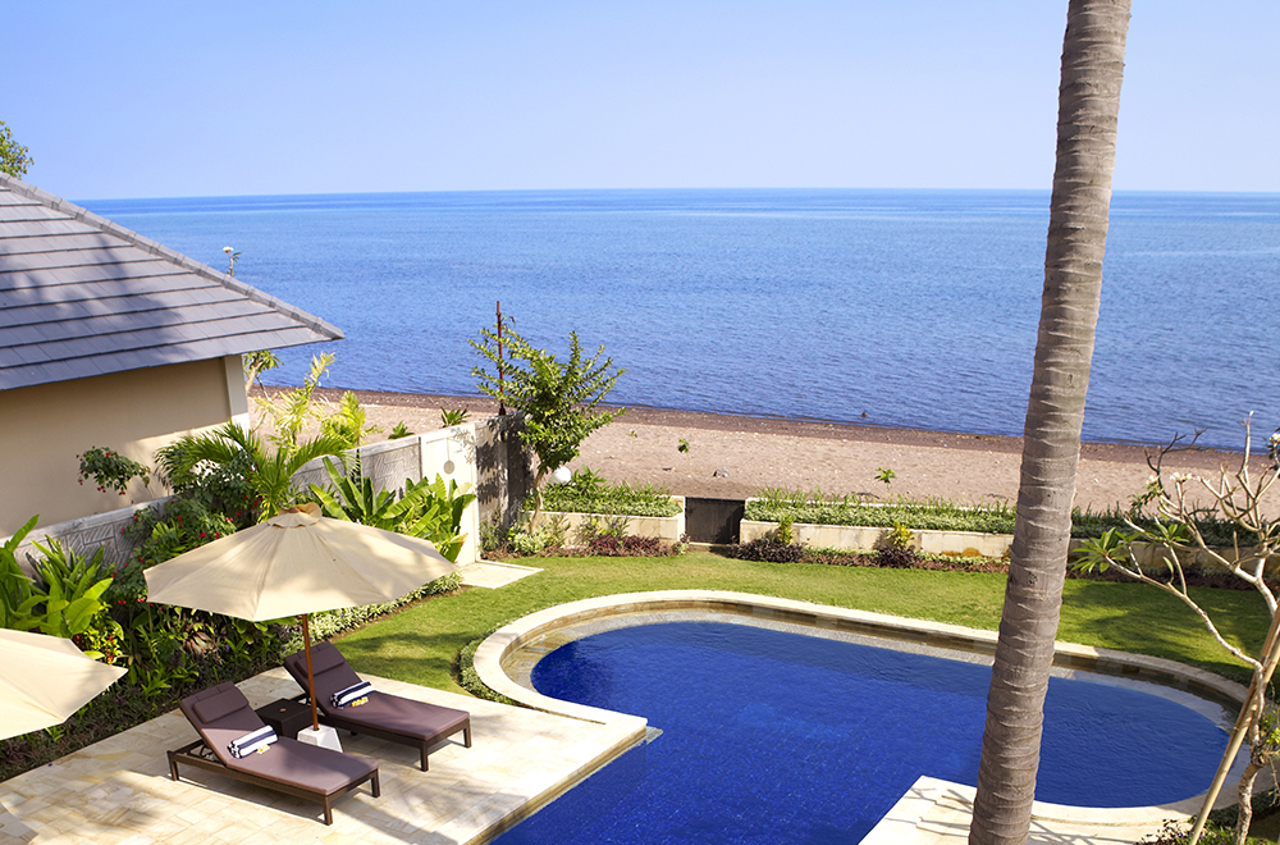 bali - lovina - the lovina resort_grand beach villas_udsigt balkon
