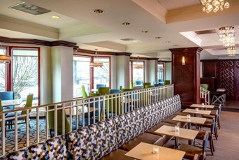 Embassy Suites Boston Waltham Restaurant 01