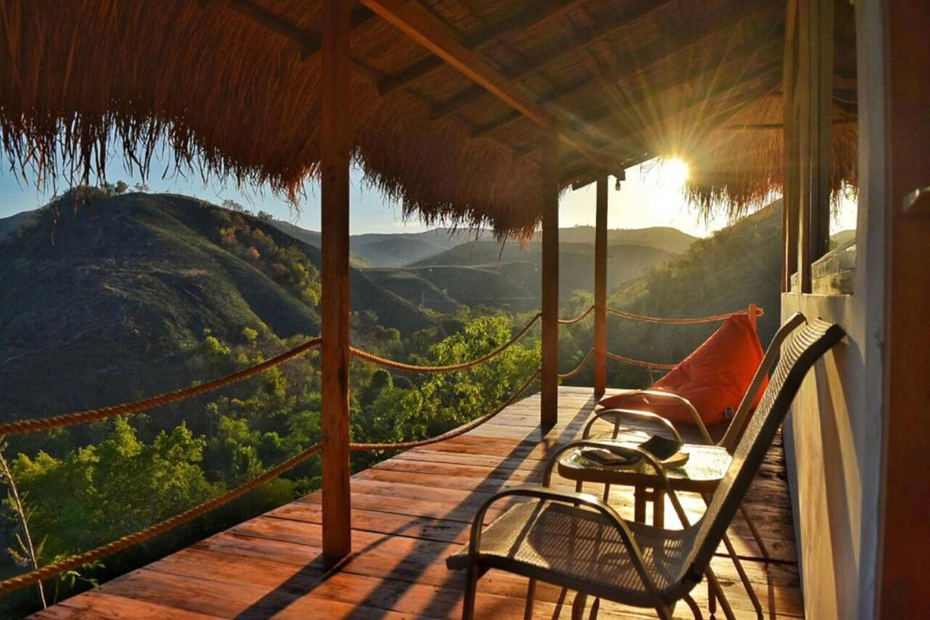 Sumba Morinda Villa Balkon (02)