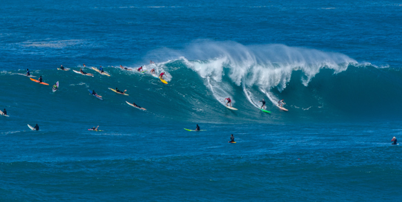 ...og kommer forbi surferparadiset Waimea Bay.