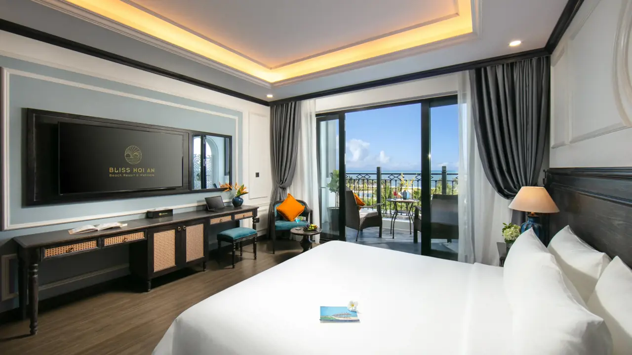 Vietnam Bliss Hoi An Deluxe Ocean Room 02