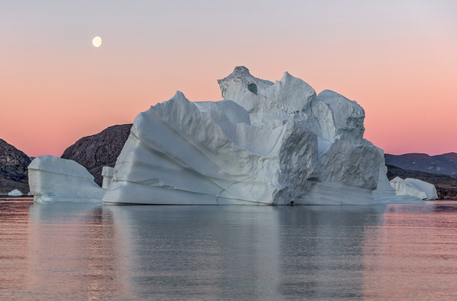 Oqaatsut_isfjord_01