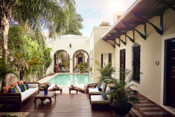 Casa Lecanda Boutique Hotel Pool 02