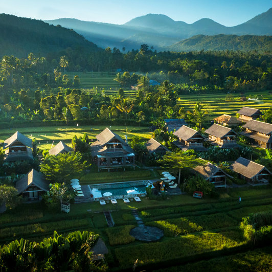 Sanak Retreat And Surroundings