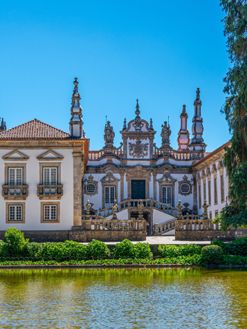 I Vila Real genkender vi måske Mateus-paladset fra etiketten på Mateus Rosé-flasken