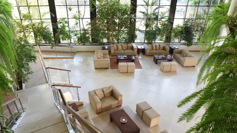 Caloura Hotel_Lounge_01