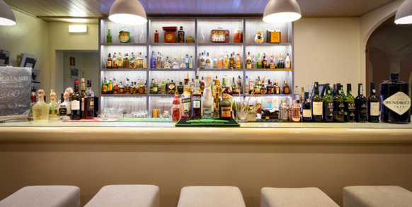 The Mar De Ar Muralhas Hotel Bar