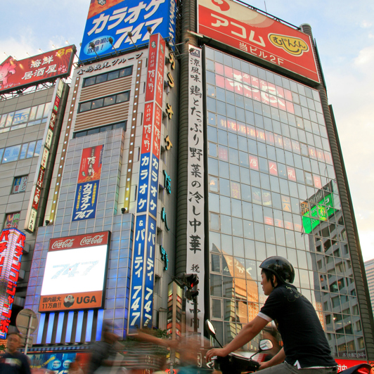 japan - tokyo_shinjuku_01_hf