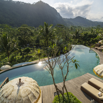 bali - wapa di ume_pool restaurant usigt