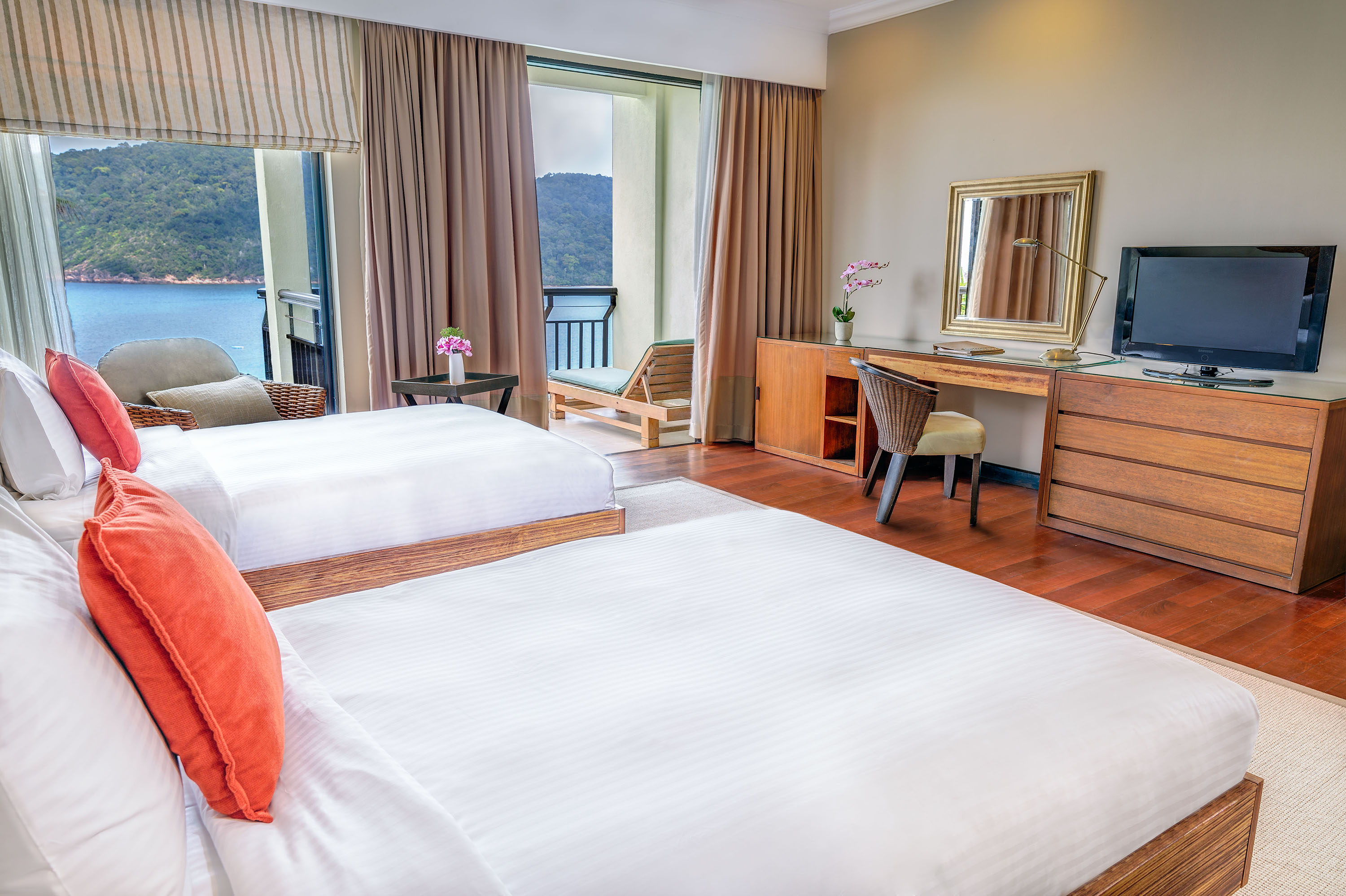 malaysia - The_Taaras_Cliff_Premier_Twin_01