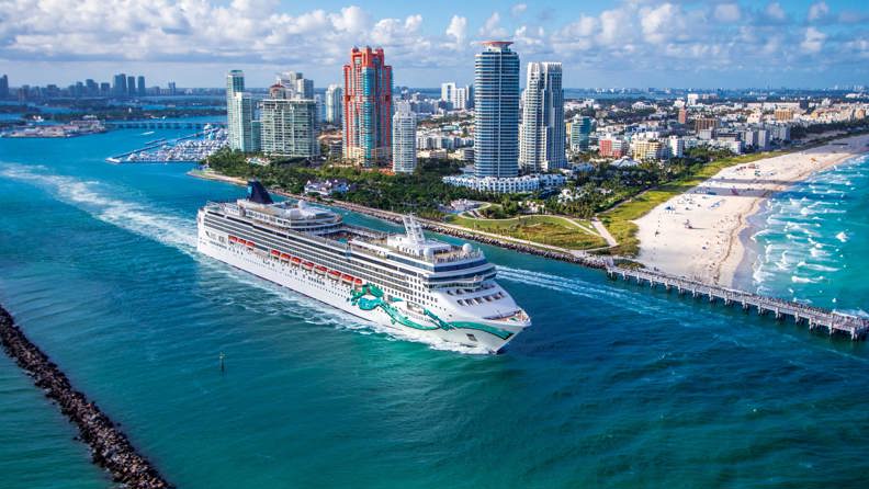NCL Jade Aerial Miami 0203