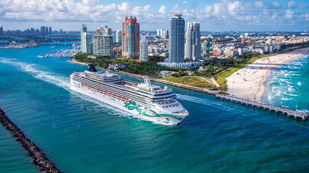 NCL Jade Aerial Miami 0203