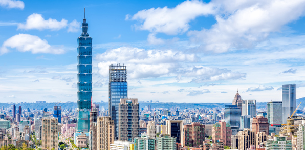 Vi flyver til Taipei, Taiwans hovedstad...