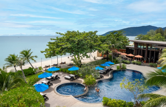 Khanom Beach Resort And Spa Pool 06